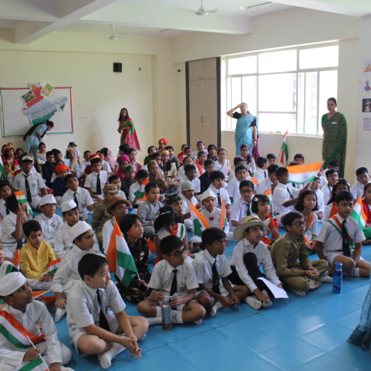 Fancy-Dress-Competition-1