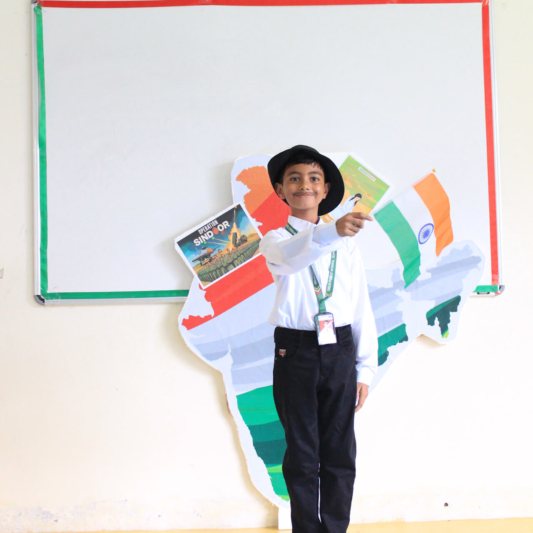 Fancy-Dress-Competition-9